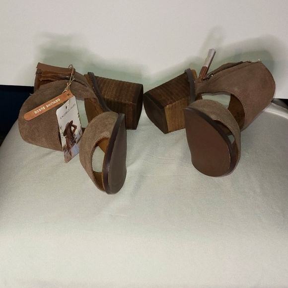 Sincerely Jules light brown Suede open two sandals - Picture 3 of 7